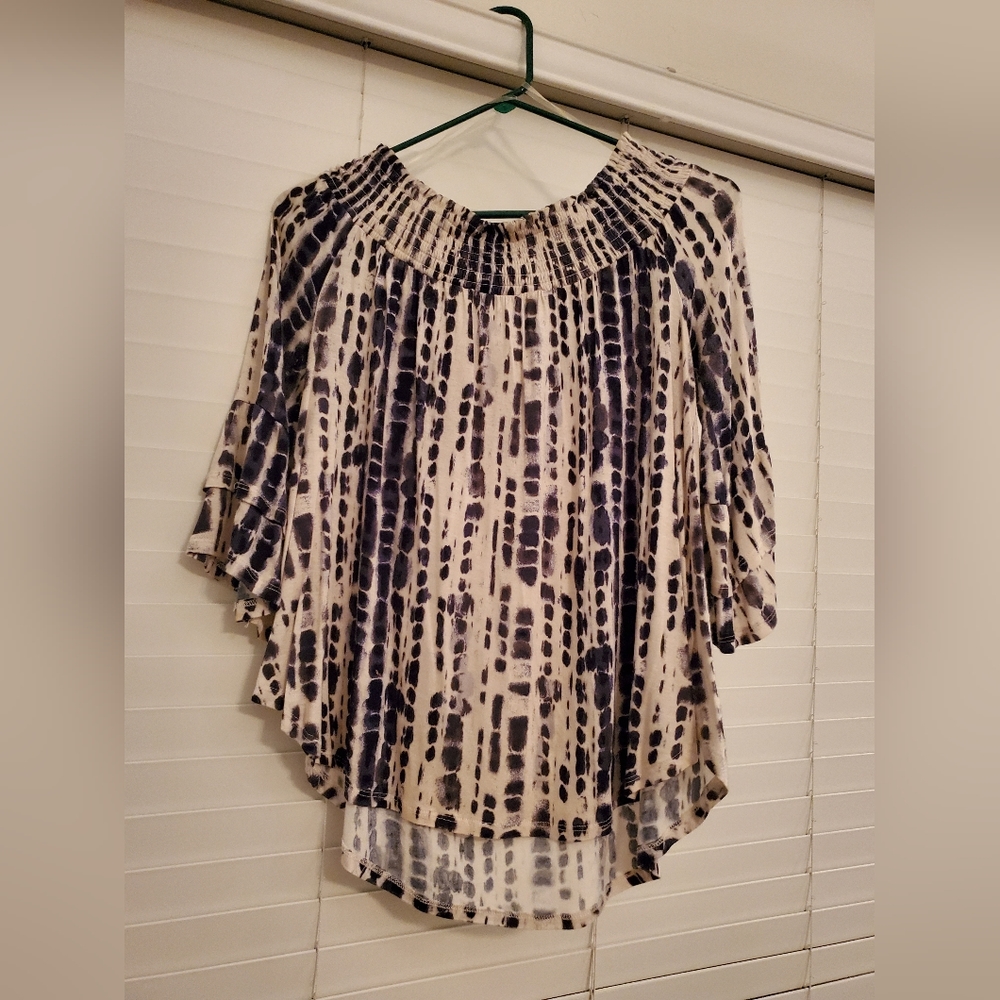 Cream Navy Blouse - L